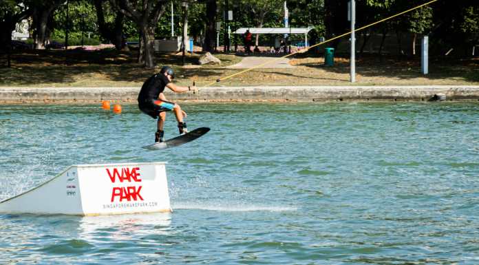Top 5 Water Sports in Singapore That Will Get Your Adrenaline Pumping